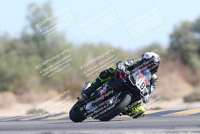 media/Nov-02-2025-CVMA (Sun) [[337aff29ab]]/Race 8-Formula Lightweight Twins Shootout/